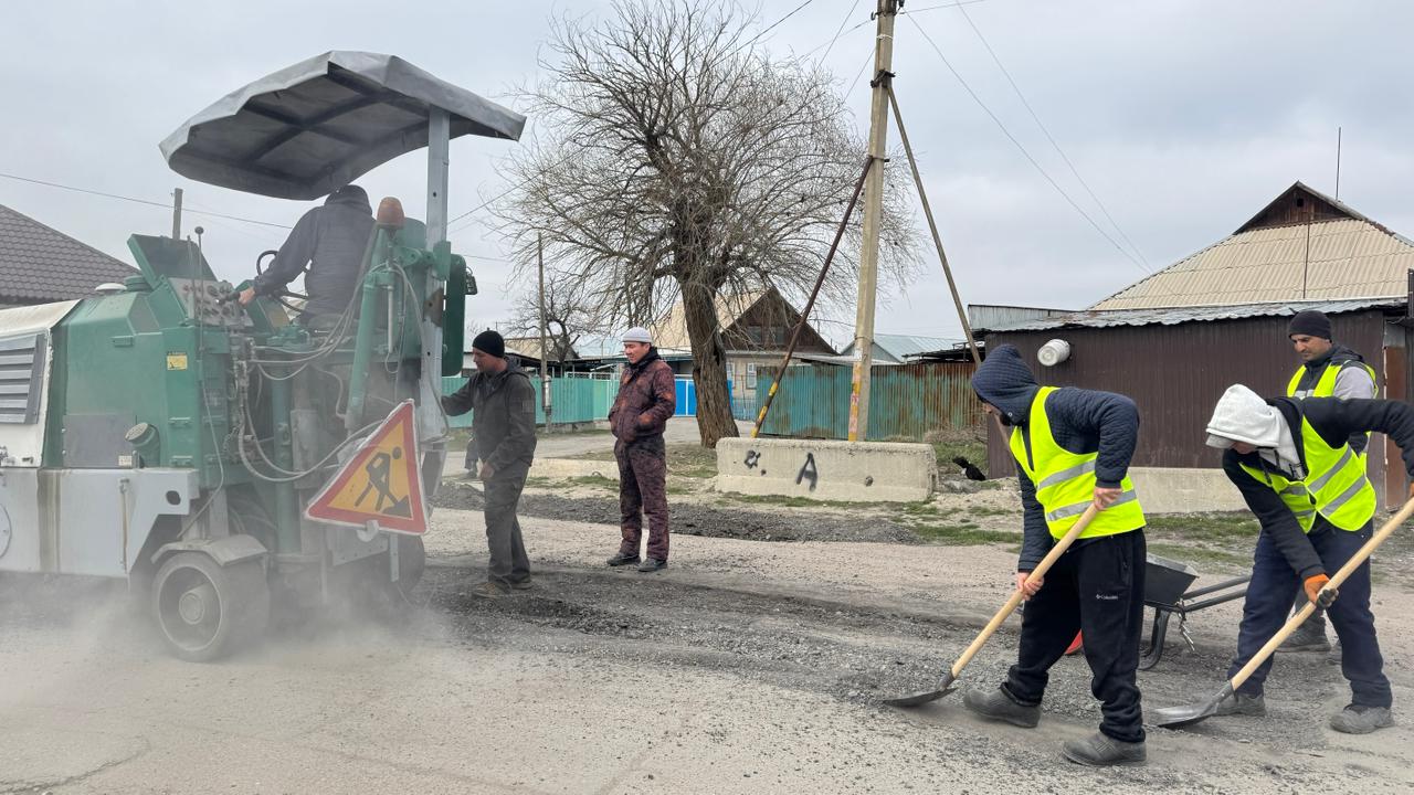 Қала көшелерінде ағымды жол жөндеу жұмыстары басталды