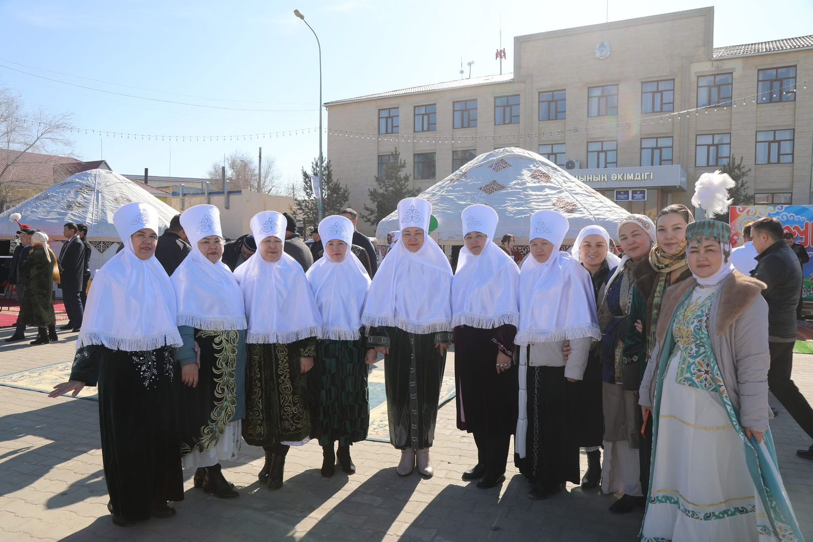 18- НАУРЫЗ ҰЛТТЫҚ КИІМ КҮНІ КЕҢ КӨЛЕМДЕ АТАЛЫП ӨТІЛУДЕ