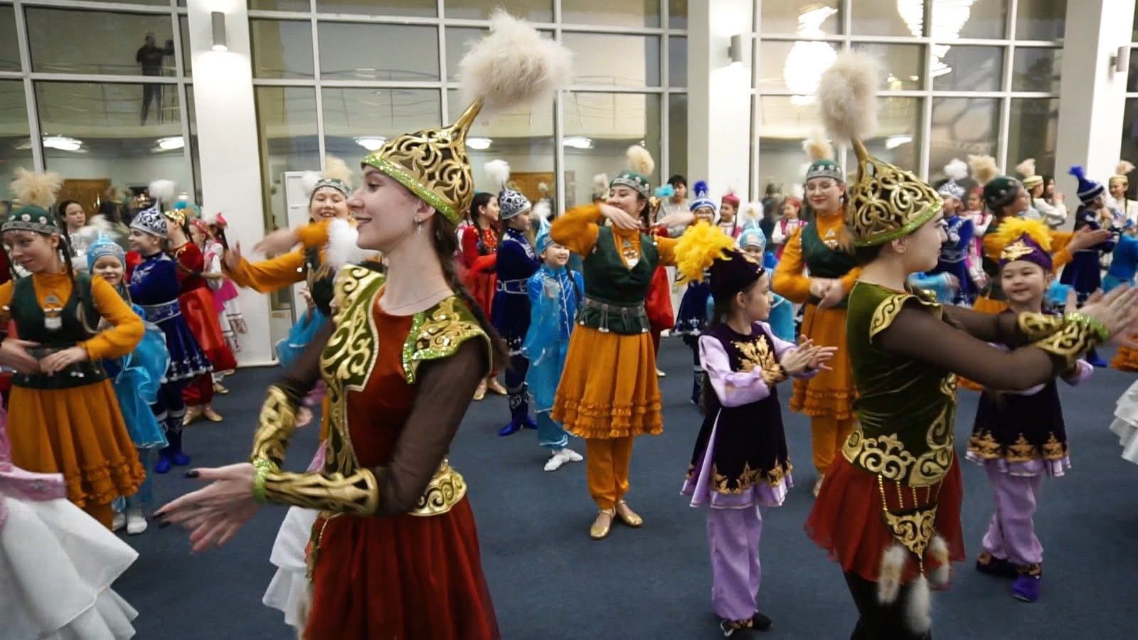 Павлодар облысының 20 мың оқушысы «Қара жорға» биледі