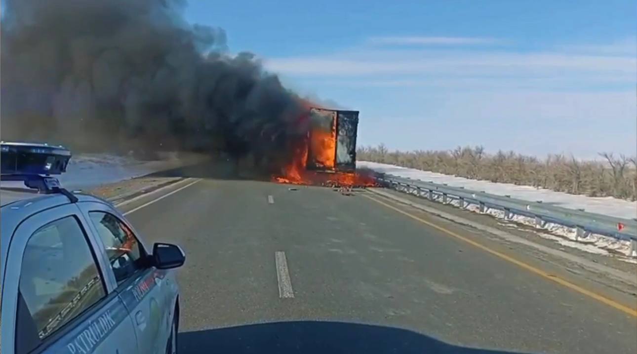Беларусия елінің азаматы Абай облысының полицейлеріне Volvo жүк көлігі өртенген уақыттағы жылдам әрекеттері үшін алғысын білдірді.