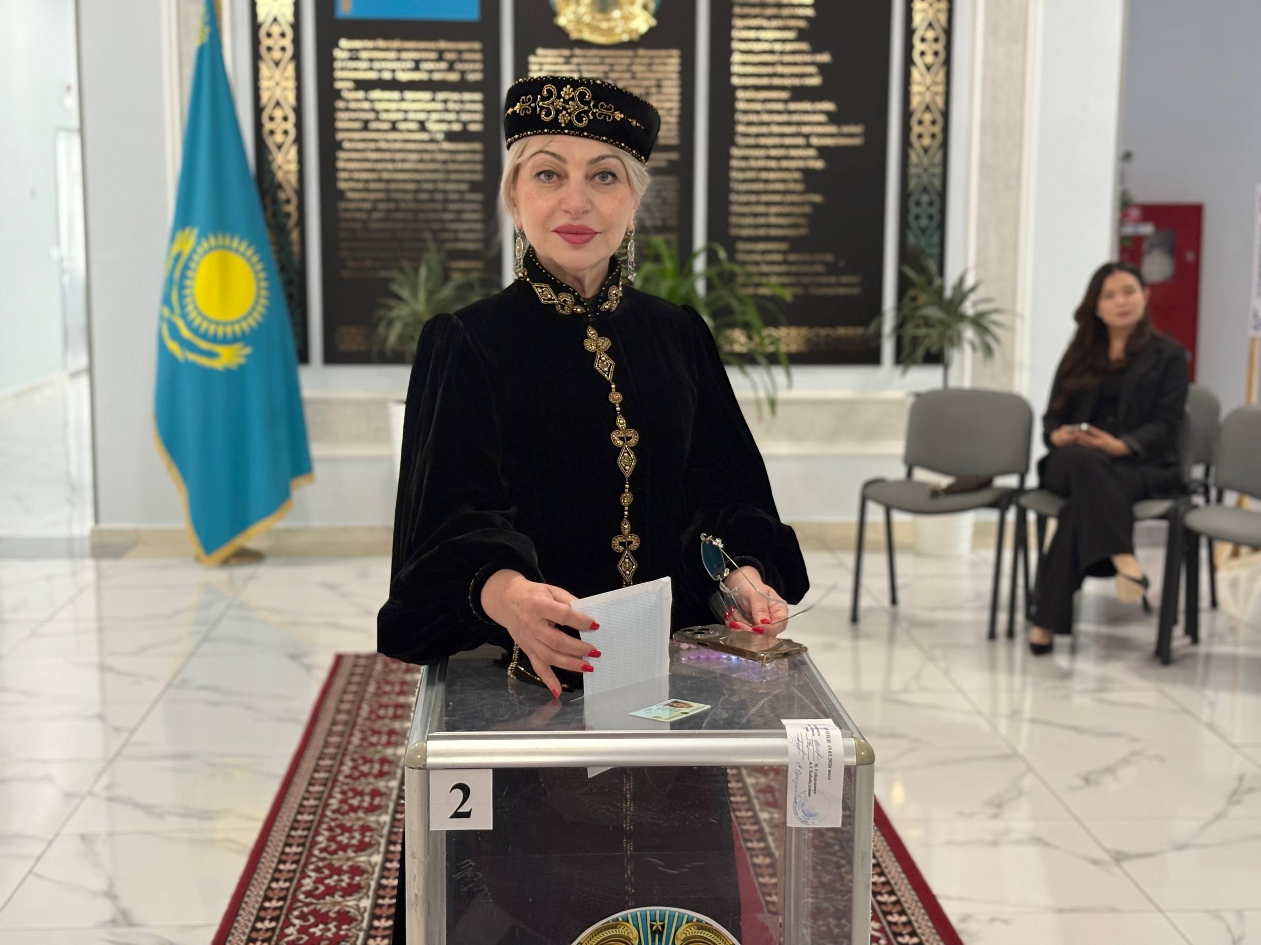 Аналар кеңесінің мүшесі Татьяна Мурадян референдумнан тыс қалмады