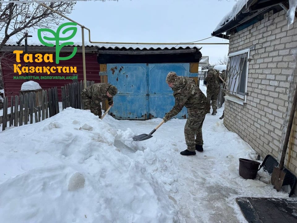 Президенттің бастамасымен жүзеге асырылып жатқан “Таза Қазақстан” республикалық экологиялық бағдарламасы аясында 15 наурызда “Жітіқара ауданының жастар ресурстық орталығы” КММ “Қарлы десант” акциясын өткізді.