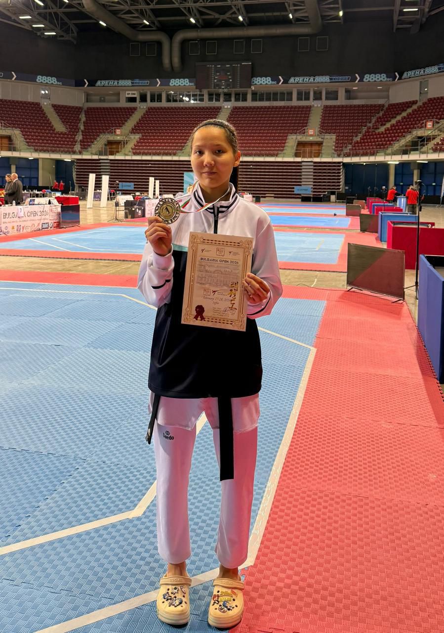 Астаналық таеквондошы Тоғжан Қазынабек Болгария төрінде топ жарды