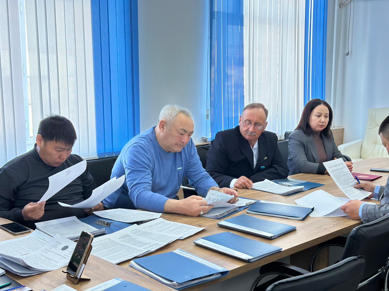 Тұрақты комиссияның кезекті отырысы өтті.