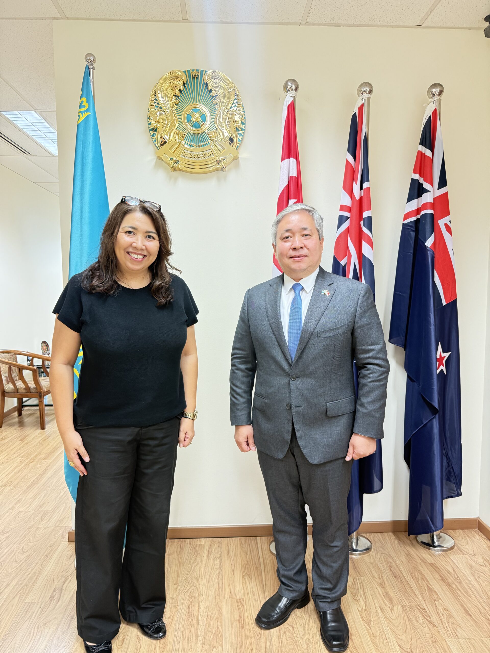 Сингапурда Қазақстан Елшісінің Сауда және индустрия министрлігінің басшылығымен кездесуі өтті