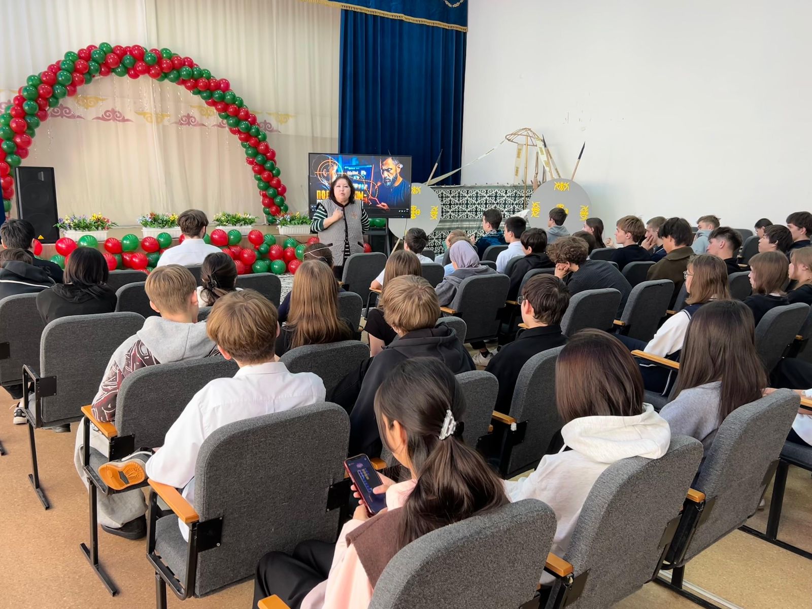 Кәмелетке толмағандар арасында радикалданудың алдын алу