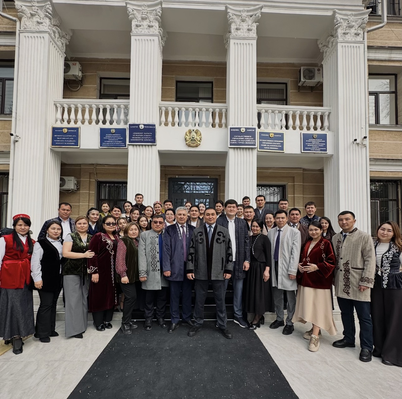 Ұлттық киім – халқымыздың тарихы мен мәдениетінің айнасы.