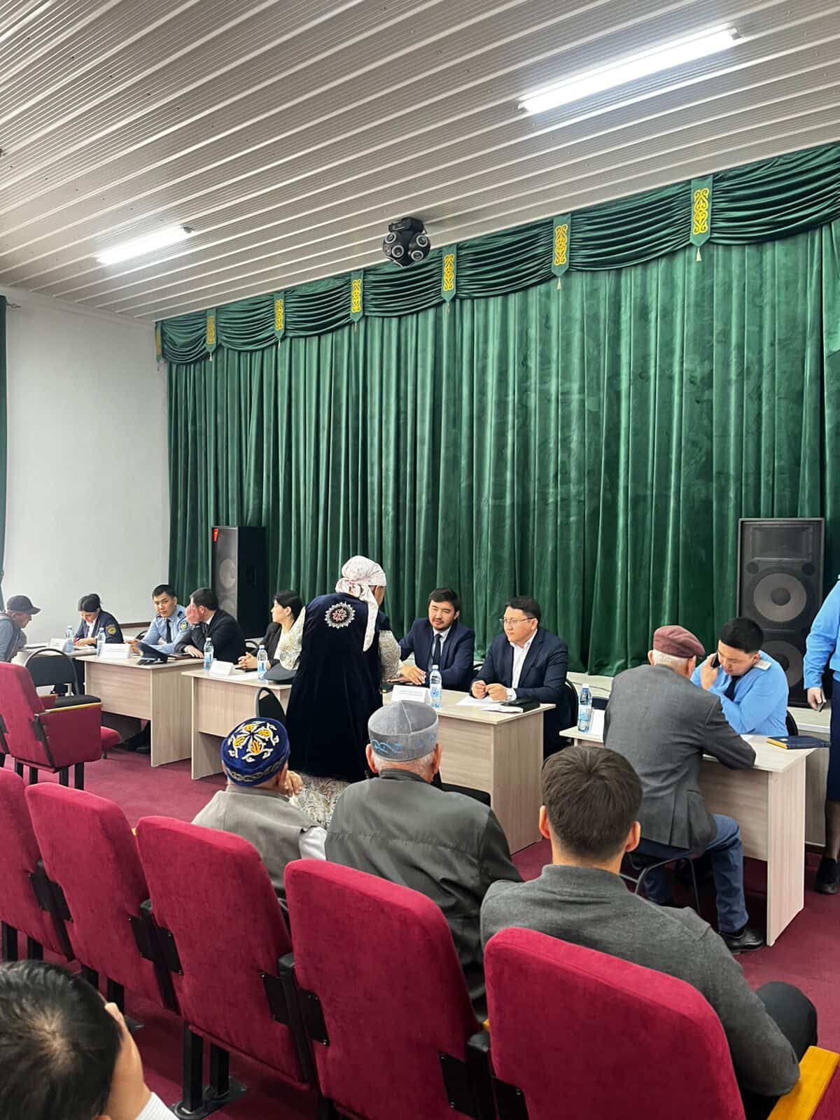 “ЗАҢ МЕН ТӘРТІП” ҚАҒИДАТЫ АЯСЫНДА ТҰРҒЫНДАРҒА ҚҰҚЫҚТЫҚ КӨМЕК КӨРСЕТІЛДІ