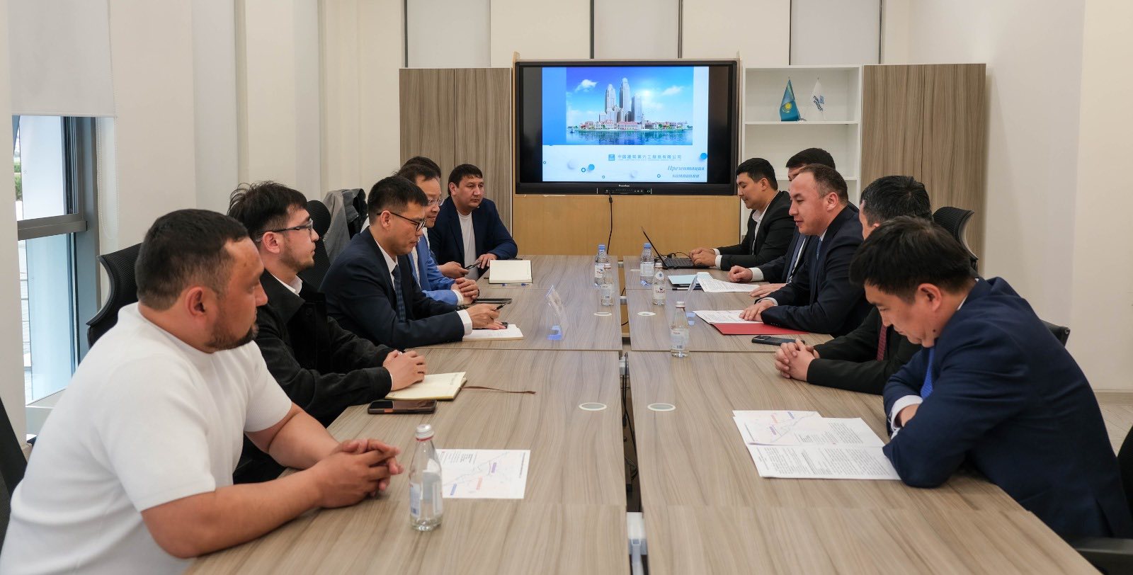 ШЕТЕЛДІК ИНВЕСТОРЛАР ТҮРКІСТАНДАҒЫ ИНФРАҚҰРЫЛЫМ ЖОБАЛАРЫНА ҚЫЗЫҒУШЫЛЫҚ ТАНЫТТЫ