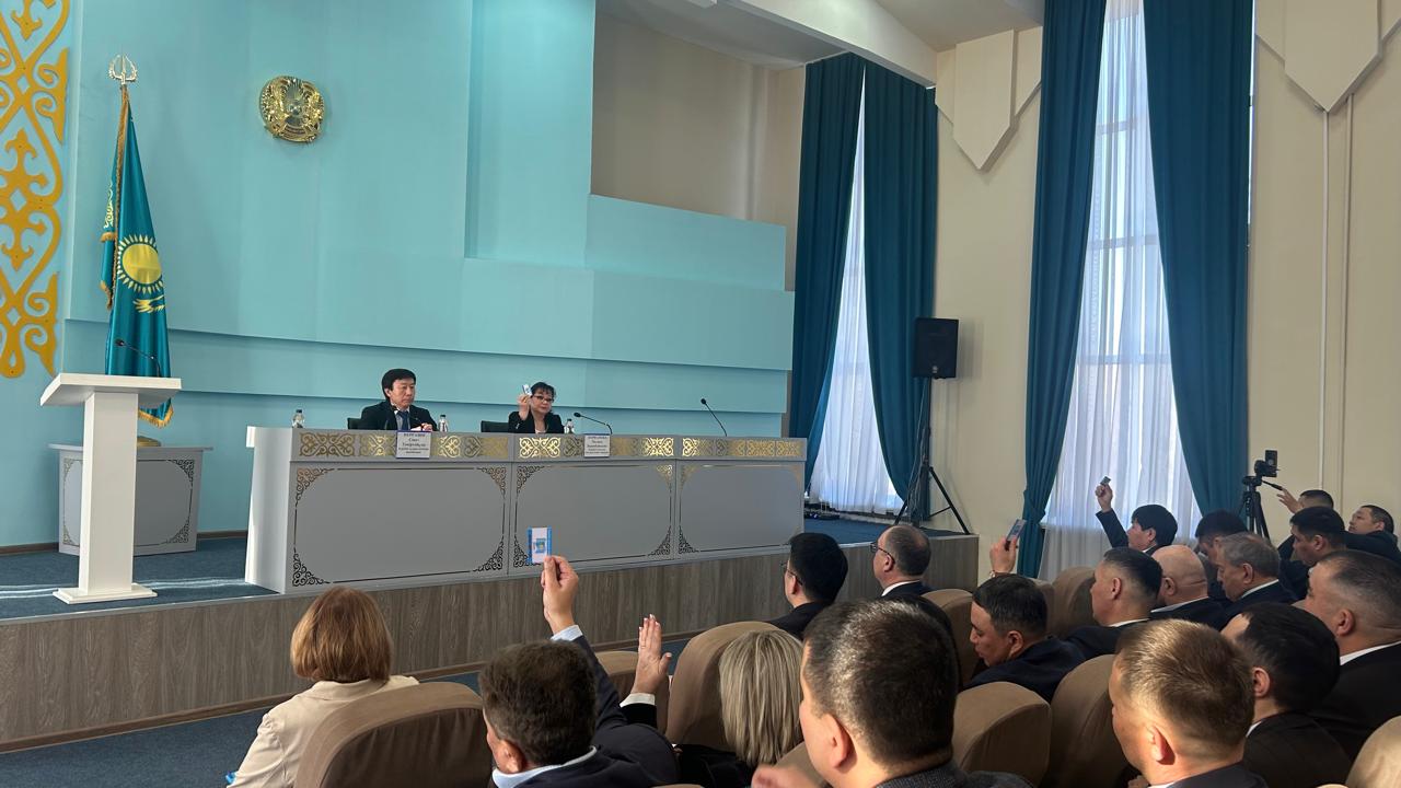 Бурабай аудандық мәслихатының ХLIІ сессиясы өтті