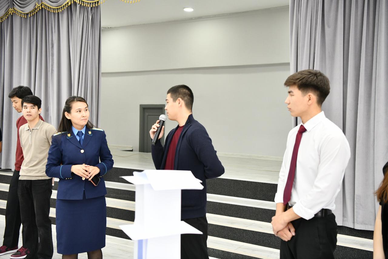 «Жастар және жалпыұлттық құндылықтар» – TEDx форматында кездесу