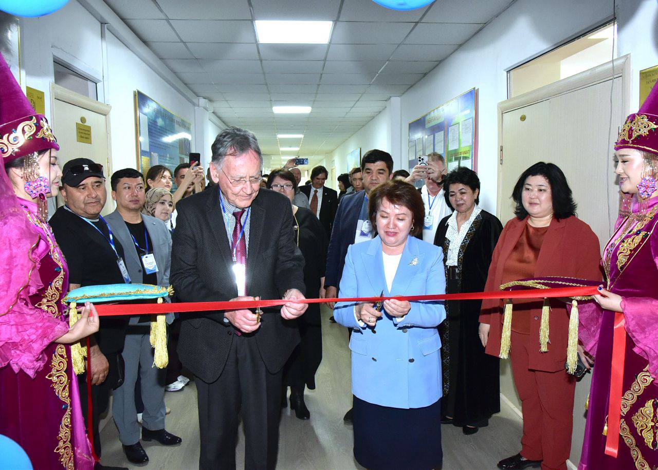 ДУЛАТИ УНИВЕРСИТЕТІНДЕ TEX4FUTURE ЖОБАСЫ ЖҮЗЕГЕ АСЫП ЖАТЫР