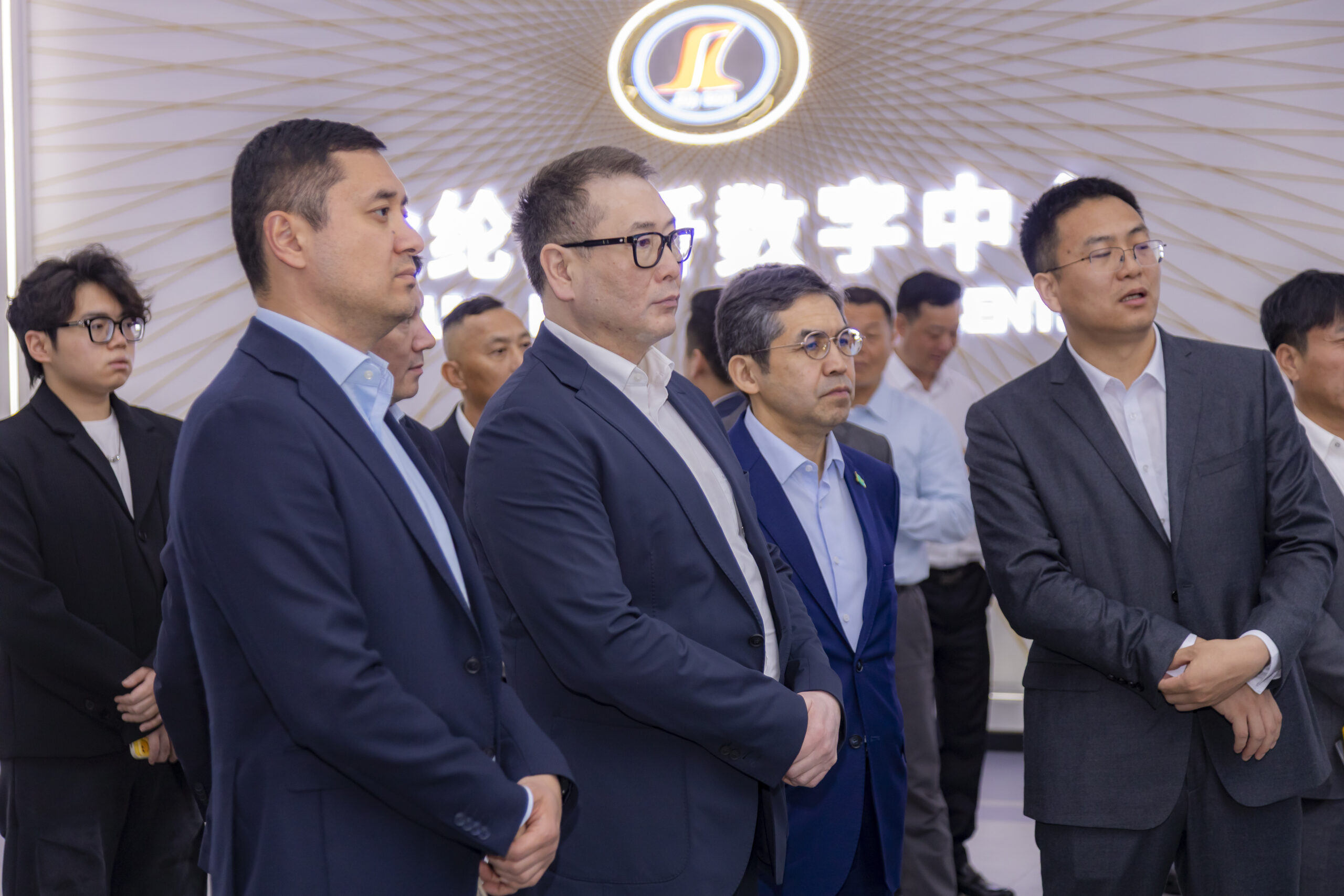 Қазақстан мен Қытай жылына 3 млн тоннаға дейін болат өндіретін комбинат салуға ниетті