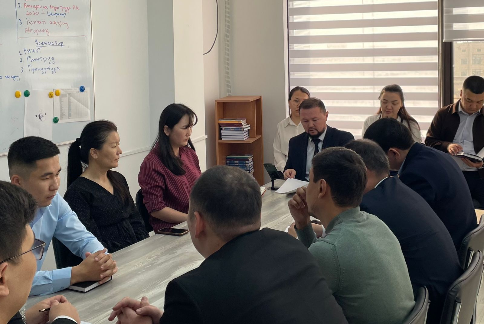 Маңғыстау облысында еңбек инспекциясы департаментінде қызметтік жиналыс өтті