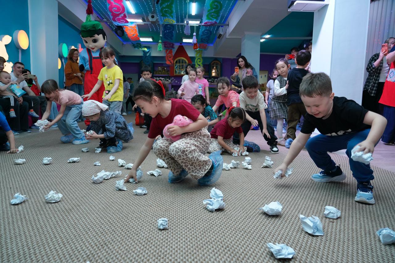 «Таза ел – саналы ұрпақ»: Астанада бүлдіршіндерге арнап танымдық-экологиялық іс-шара ұйымдастырылды