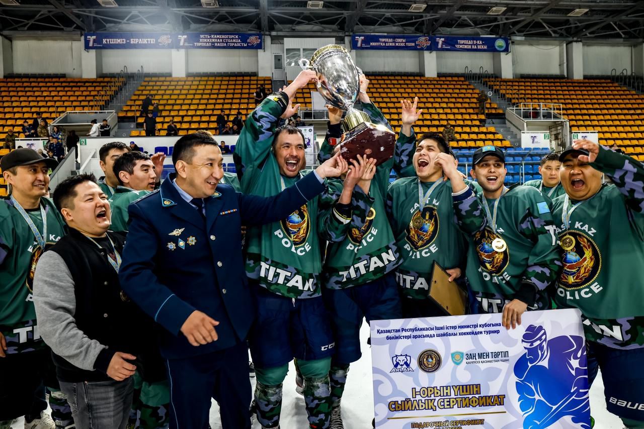 ШҚО-ның «Титан» командасы хоккейден республикалық турнирдің үш дүркін чемпионы атанды