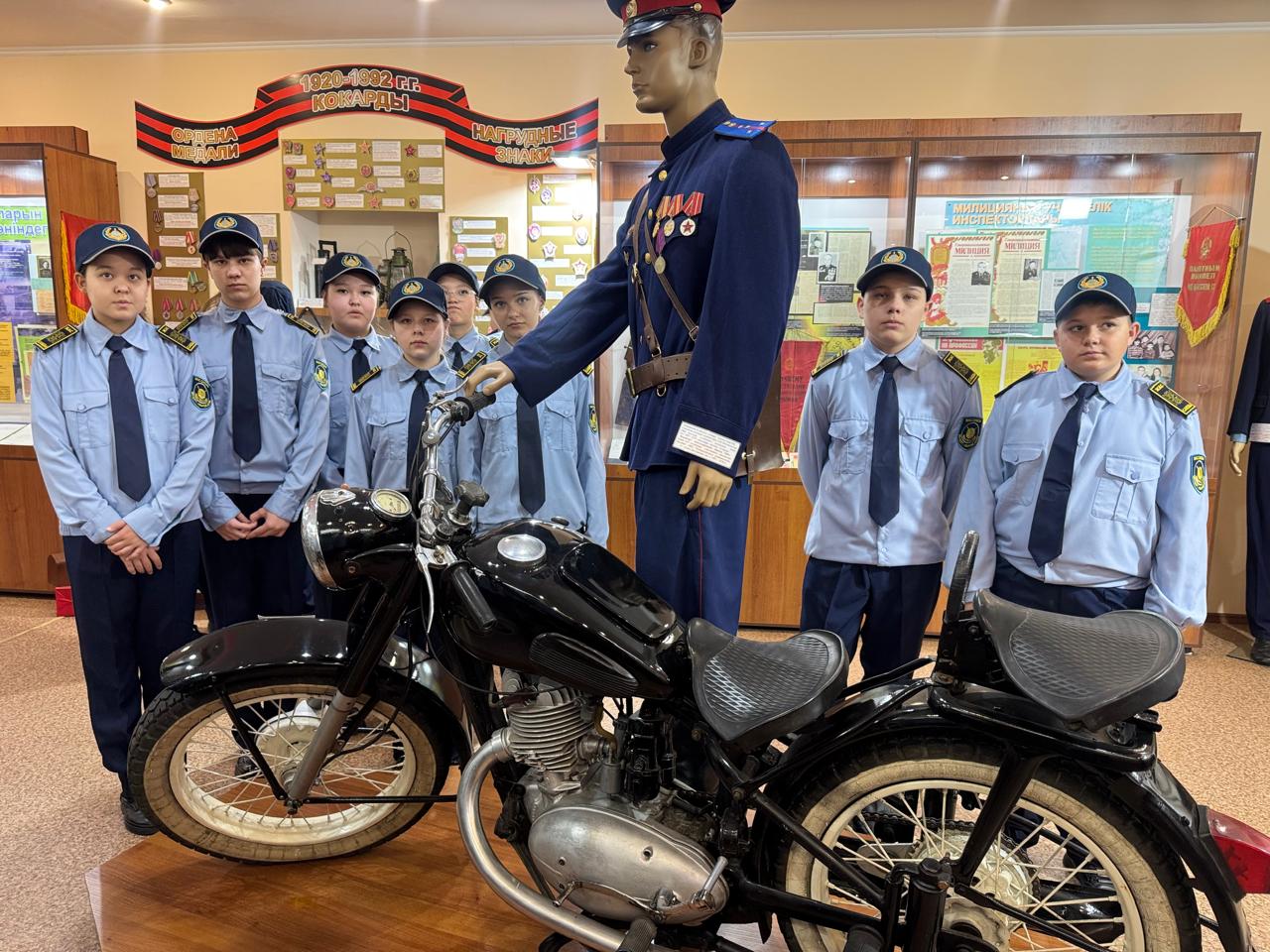 «Жас сақшылардың» алғашқы қадамдары: СҚО-да оқушылар полиция жұмысының ішкі қырын көрді