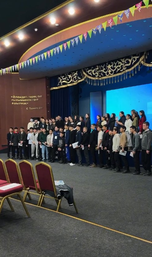 Торайгыров университет қабырғасында Павлодар облысы Май ауданының оқушыларына арналған ашық есік күні жоғары деңгейде өтті.