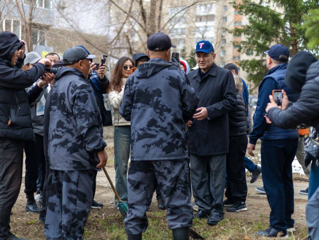 ШҚО әкімі ТҮКШ қызметкерлерін кәсіби мерекемен құттықтады