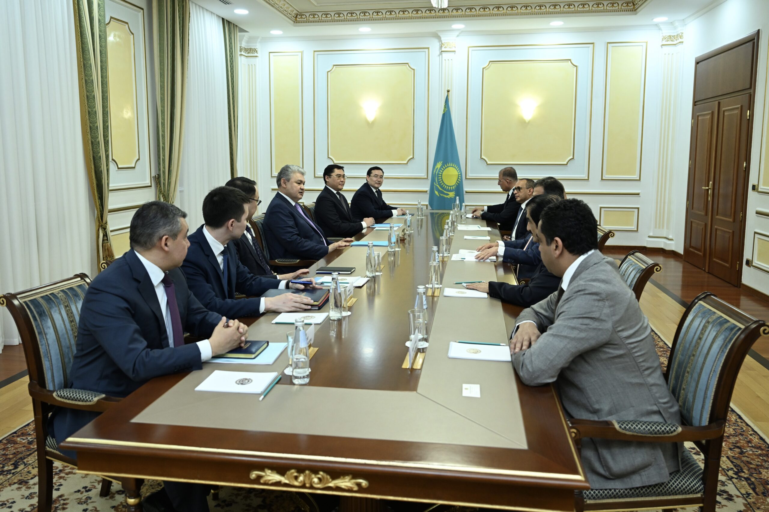 ҚР Сыртқы істер министрі Шығанақ елдерінің және Иорданияның елшілерін қабылдады