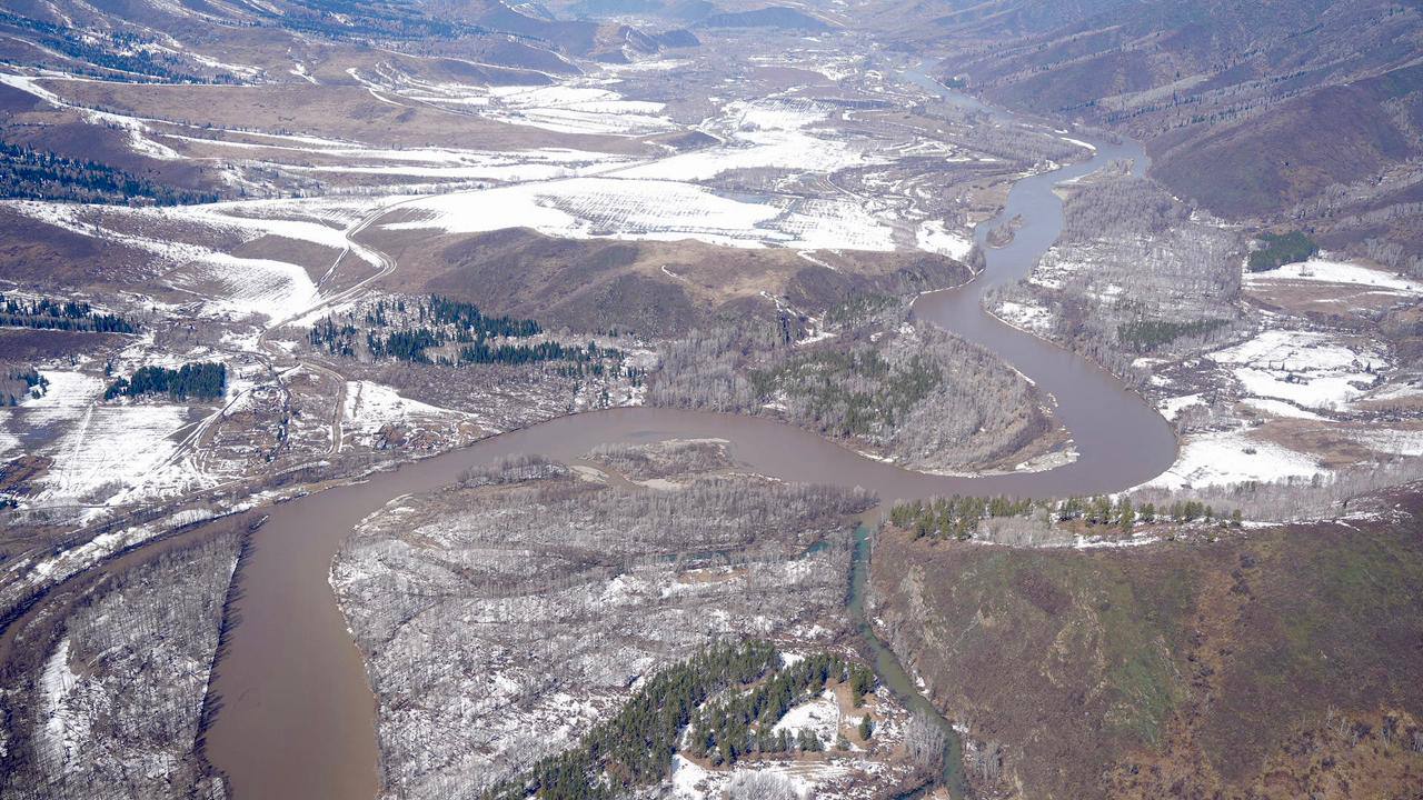 Шығыс Қазақстанда су тасқынына қарсы іс-шаралар жалғасуда