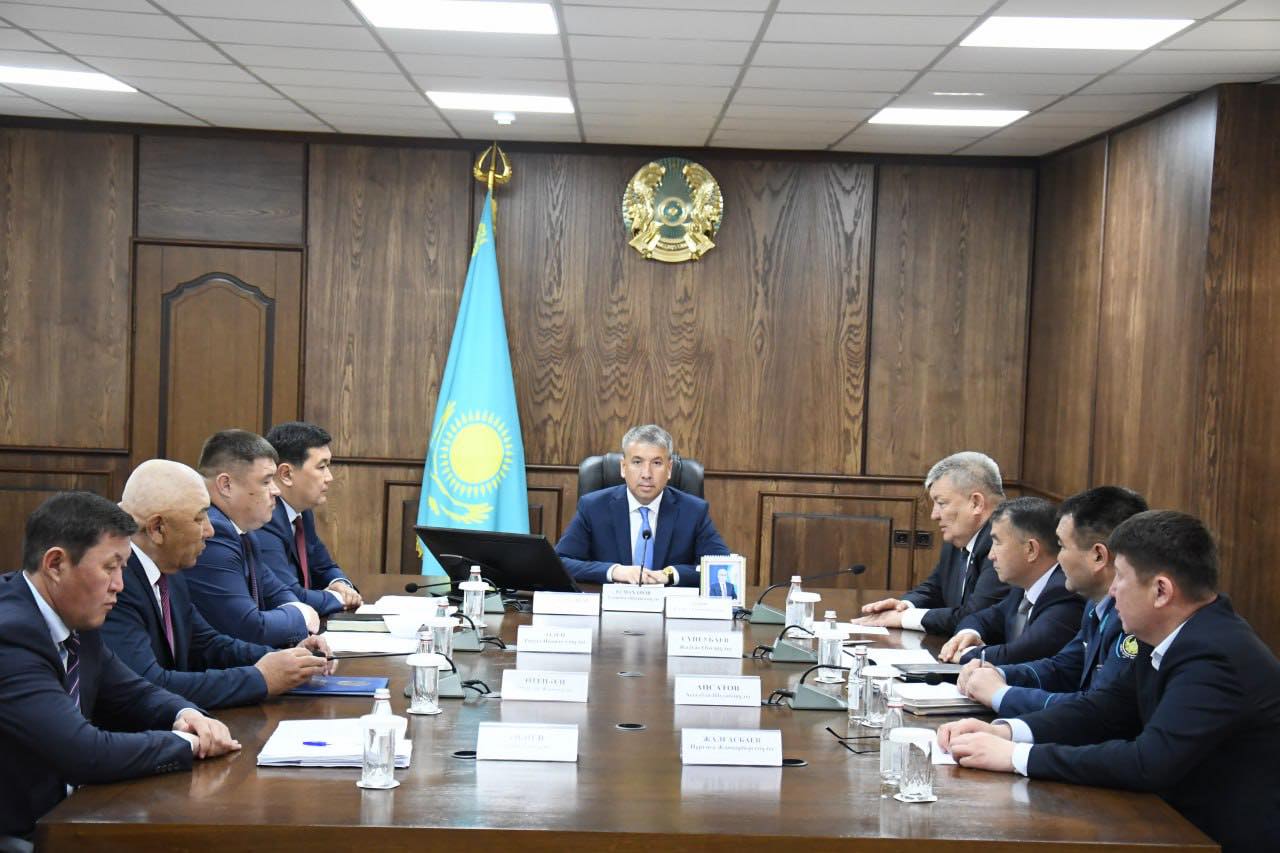 Құрметті зейнет демалысына шығарып салды