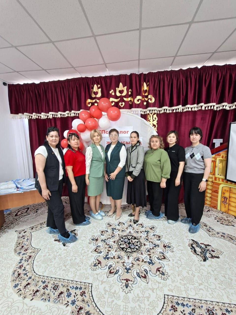 Пайдалы тәжірибе: Аққулы ауданының мектепке дейінгі ұйым психологтары кейстер әзірлеуде