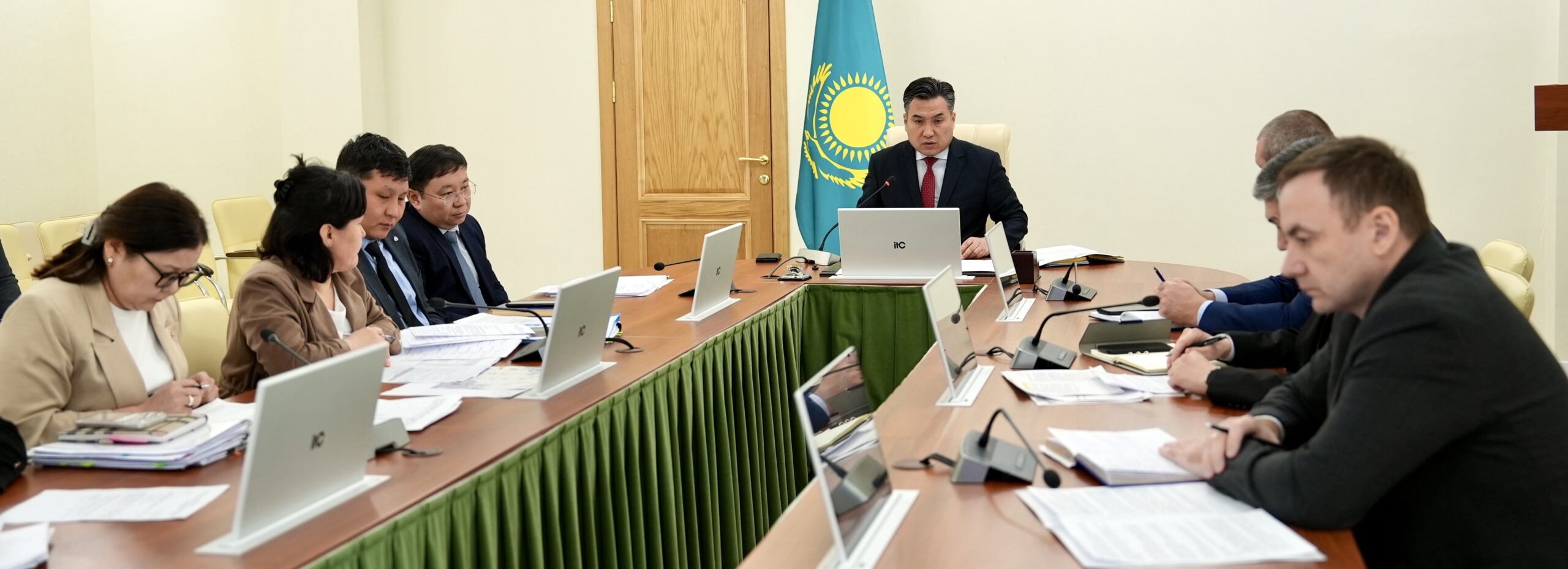 Еңбек министрлігі халықтың осал топтарын жұмыспен қамту тәсілдерін өзгертуде