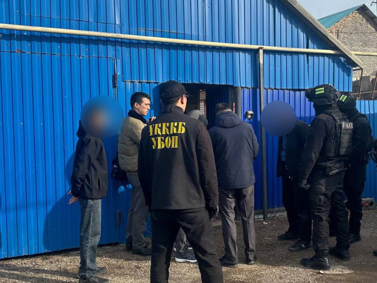 Орал қаласында қару сатқан күдікті ұсталды