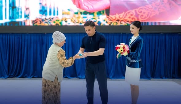 КЕЗЕКТІ 30 ОТБАСЫ БАСПАНАЛЫ БОЛДЫ