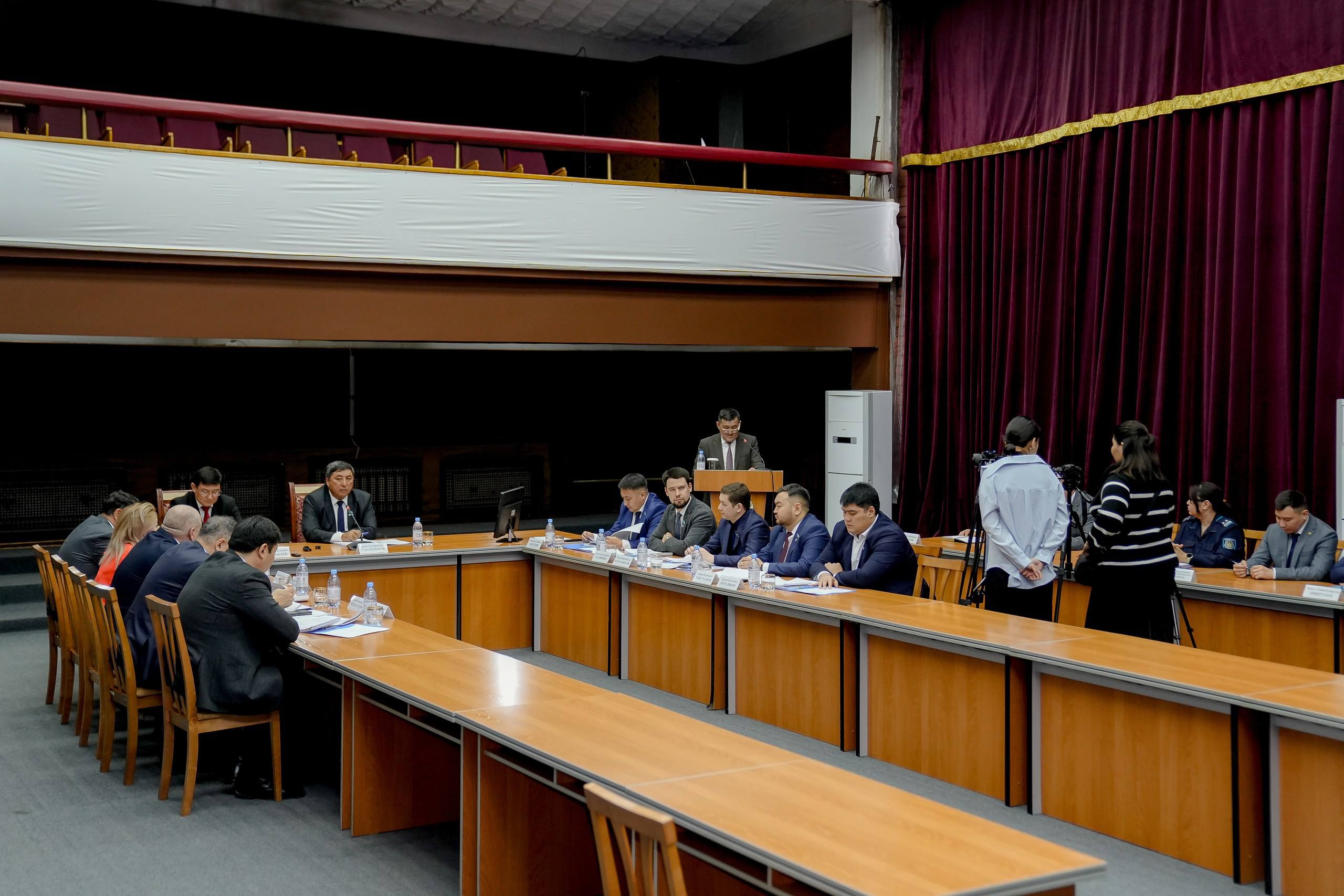 Семей қаласы мәслихатының кезекті 55 сессиясы өтті