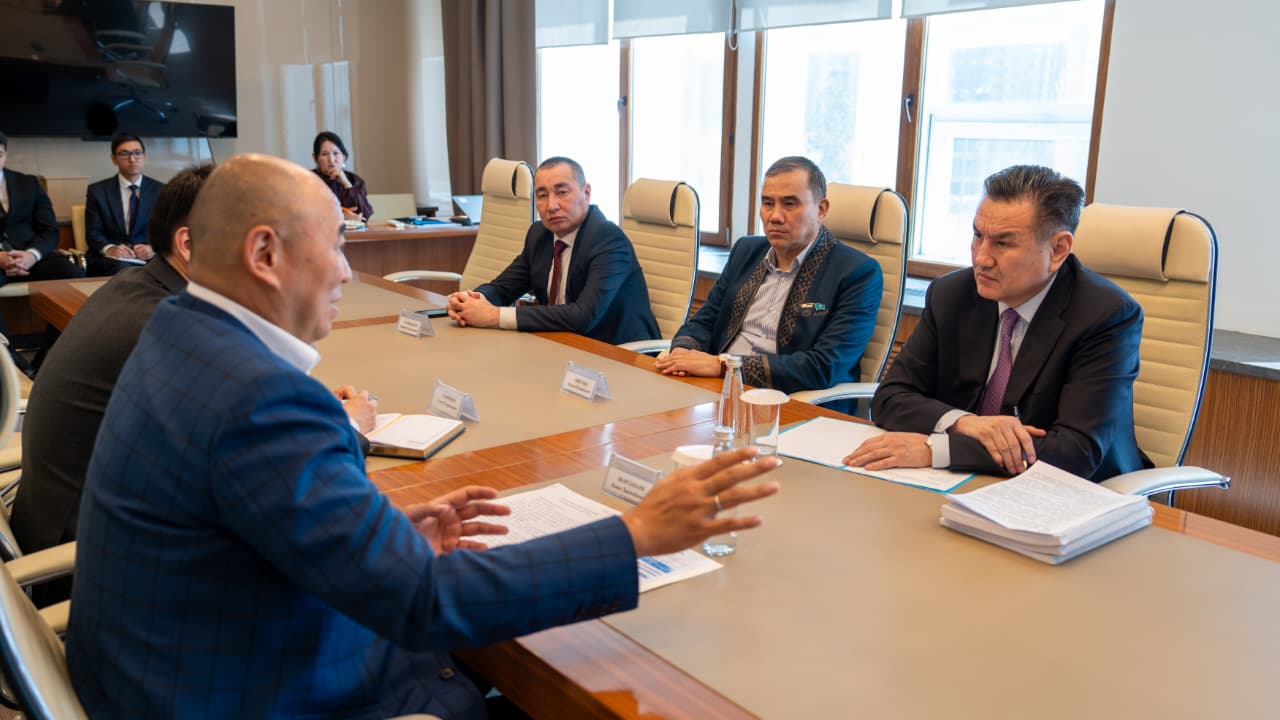 ШҚО әкімі «Атамекен» ҰКП төрағасымен кездесті