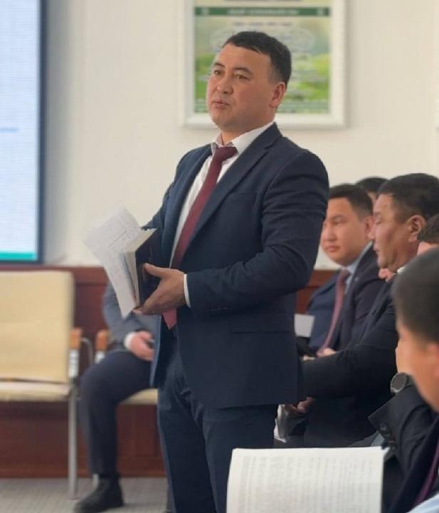 Бүгін аудан әкімі Асланбек Шүйіншәлиевтің төрағалығымен аппараттық жиналыс өтті