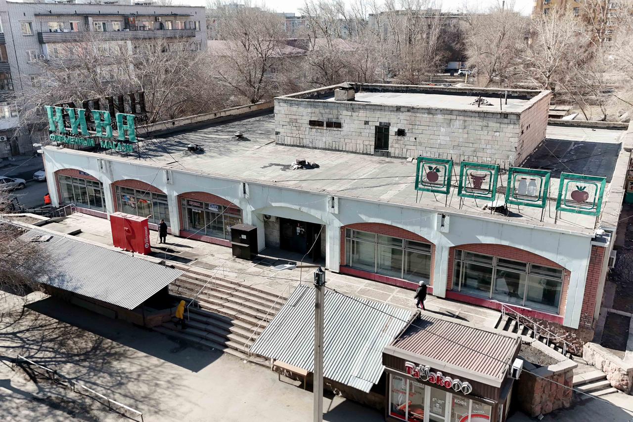 Облыс әкімі: «Халыққа қызмет көрсететін сауда орындары заман талабына сай болуы қажет»