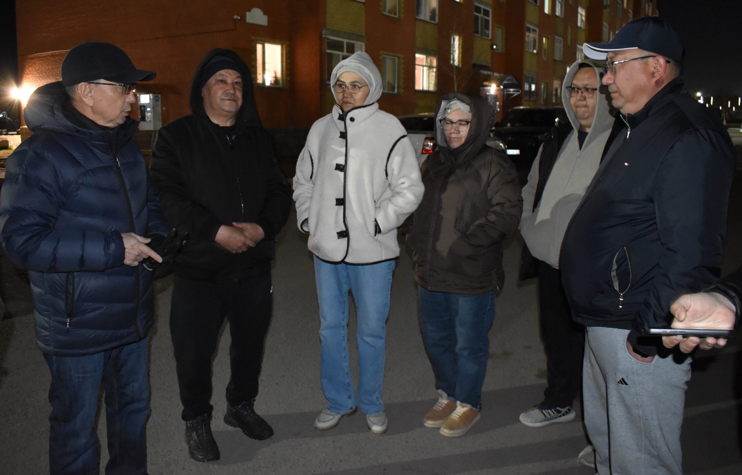 МӘСЛИХАТ ДЕПУТАТТАРЫ ЕСЕПТІК КЕЗДЕСУЛЕР ӨТКІЗУДЕ