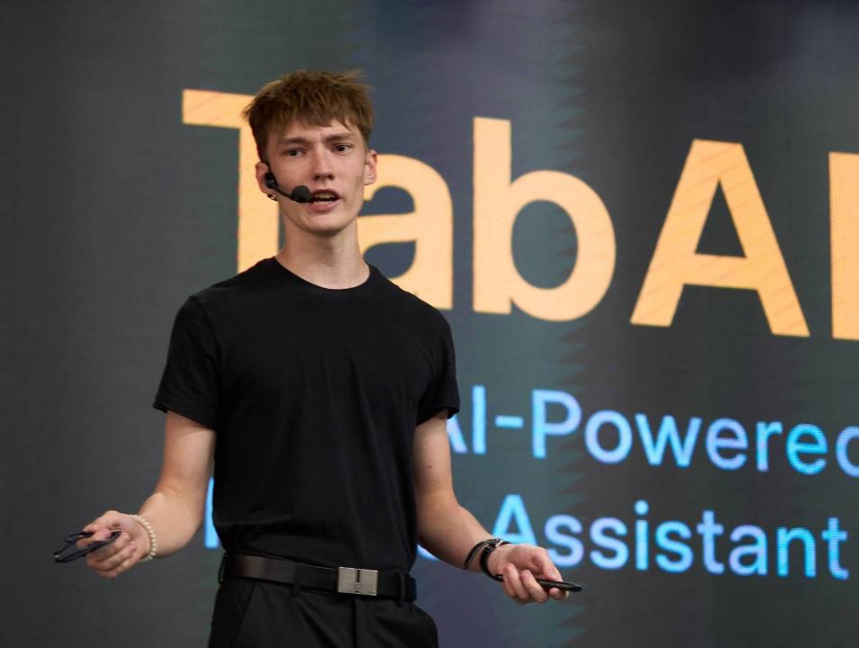 Қазақстандық оқушының TabAI стартап жобасы Google грантын иеленді