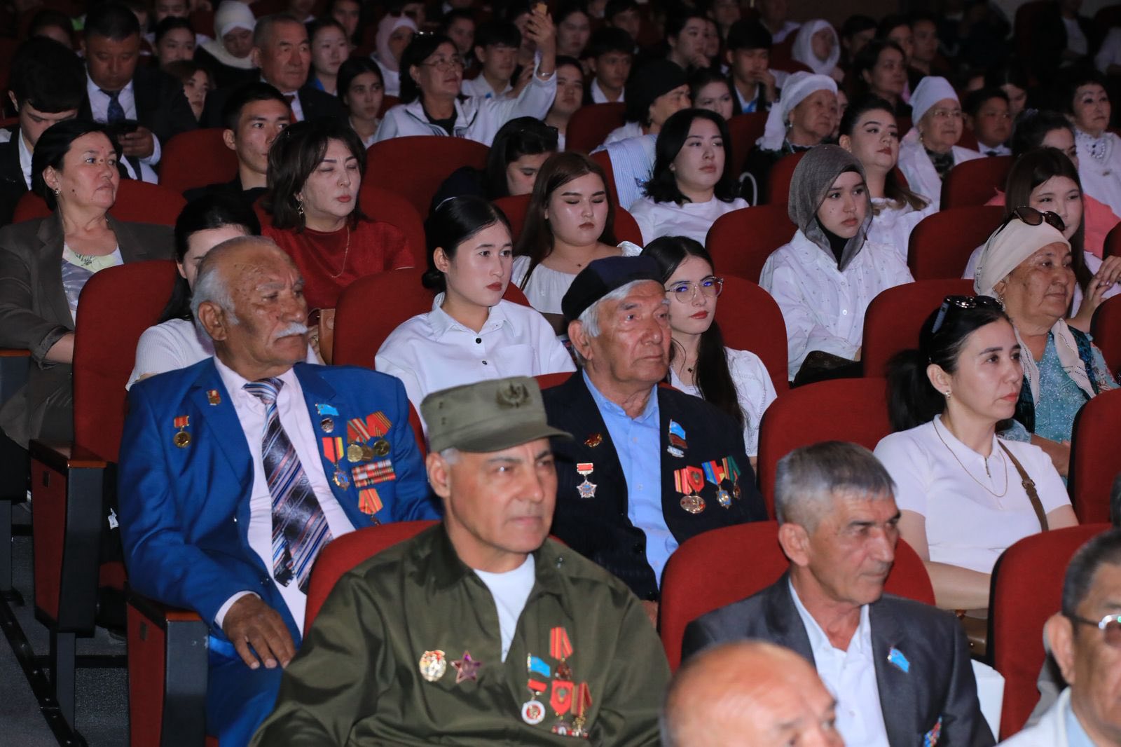 «ҰЛЫ ТҰЛҒАЛАР ӨНЕГЕСІ – ҰРПАҚҚА РУХАНИ ЖОЛ» БАЙҚАУЫ ӨТТІ