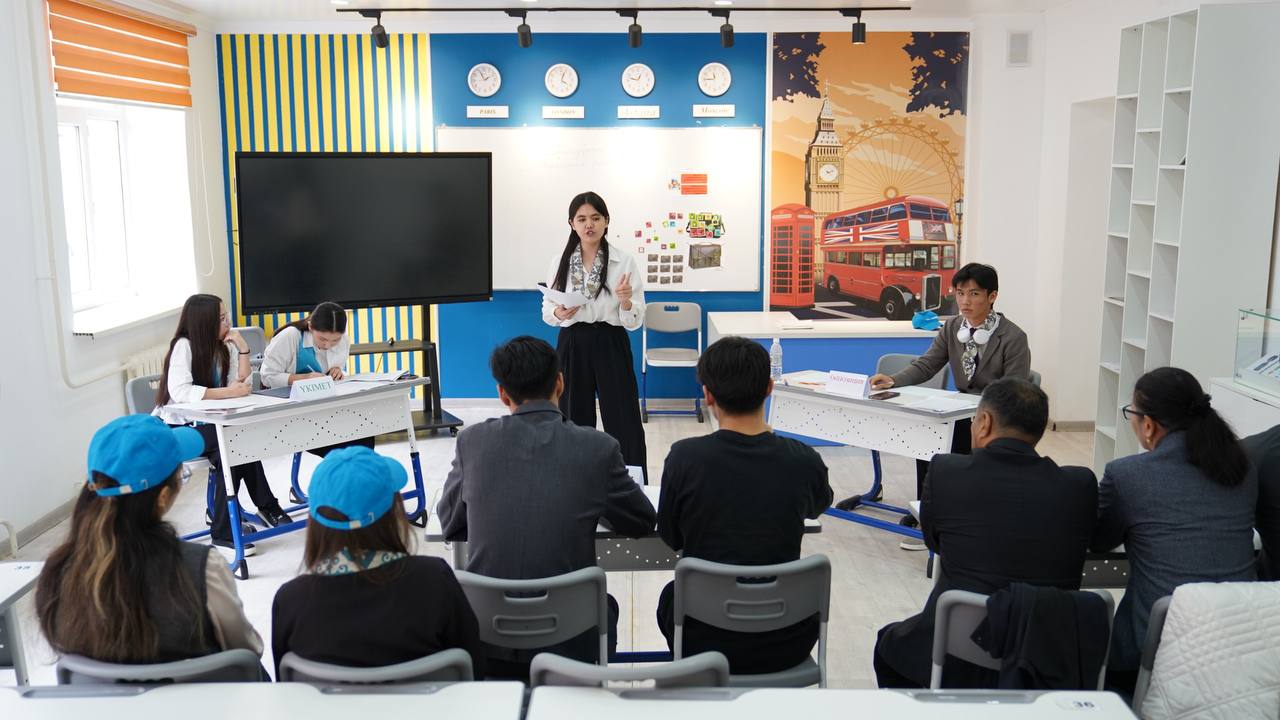 Қызылорда облысының 55 мектебінің оқушылары су үнемдеу тақырыбындағы дебат турниріне қатысты