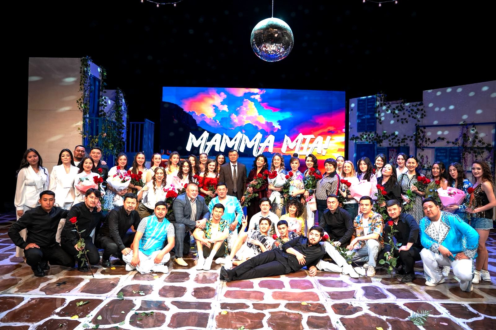Астанадағы триумф: облыстық оперетта театры алғаш рет «Mamma Mia!» мюзиклін ұсынды