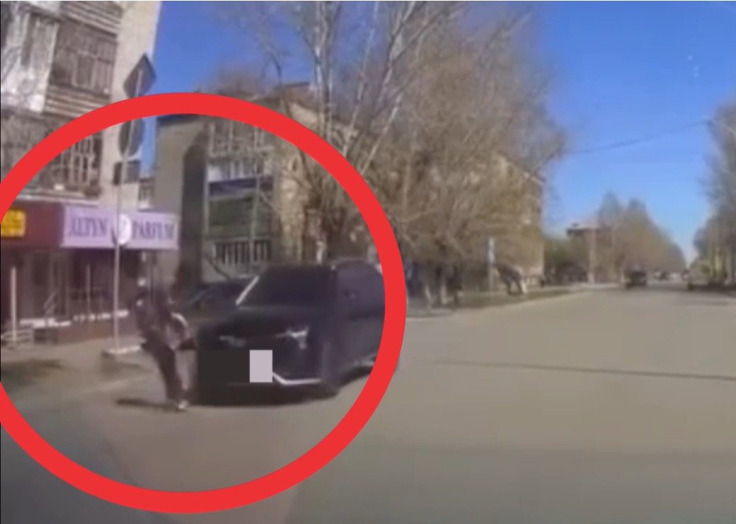 Көкшетауда көлік тізгіндеген әйел адам кәмелетке толмаған жаяу жүргіншіге жол бермеген