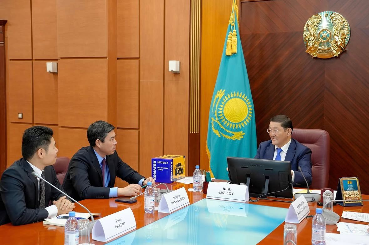 Бас Прокурор Қазақстандағы Америкалық сауда палатасы өкілдерін және ірі инвестор компанияларды қабылдады