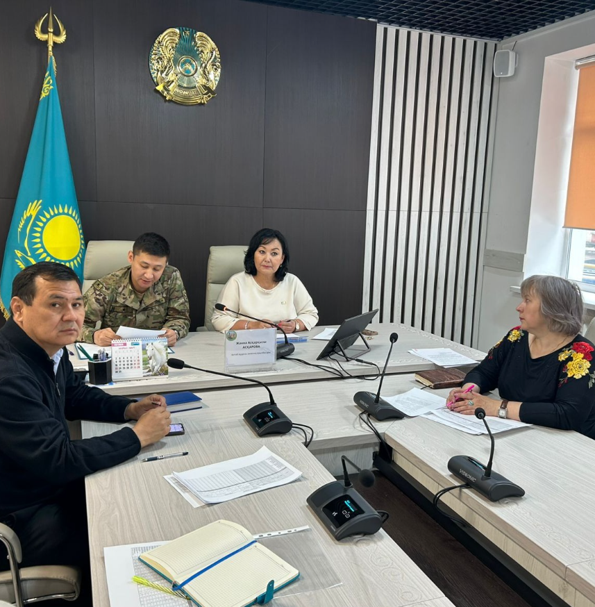 2026 жылғы 16 сәуірде Алтай ауданы әкімінің орынбасары, әдеп жөніндегі уәкіл Ж. Аскарова Zoom платформасы арқылы қала және ауылдық округ әкімдерінің қатысуымен кеңес өткізді.