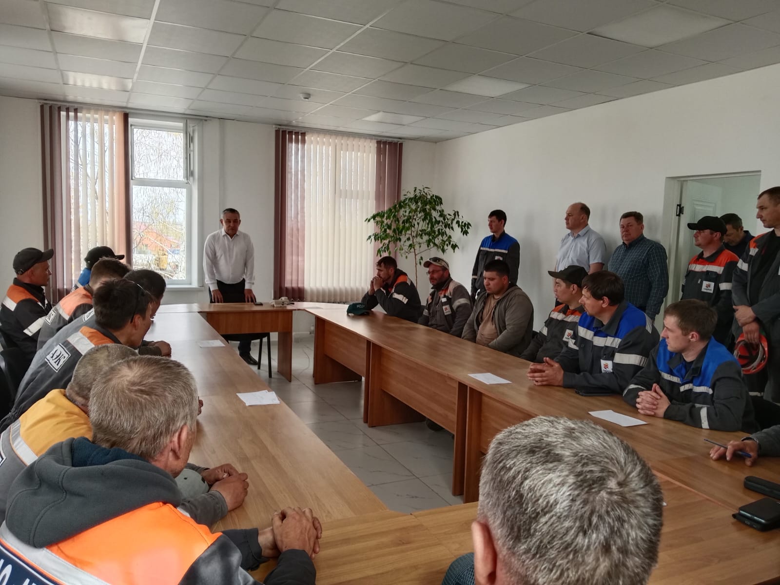 «Еңбек заңнамасы және еңбекті қорғау: жұмыс берушінің құқықтары мен жазатайым оқиғаларды тергеу»