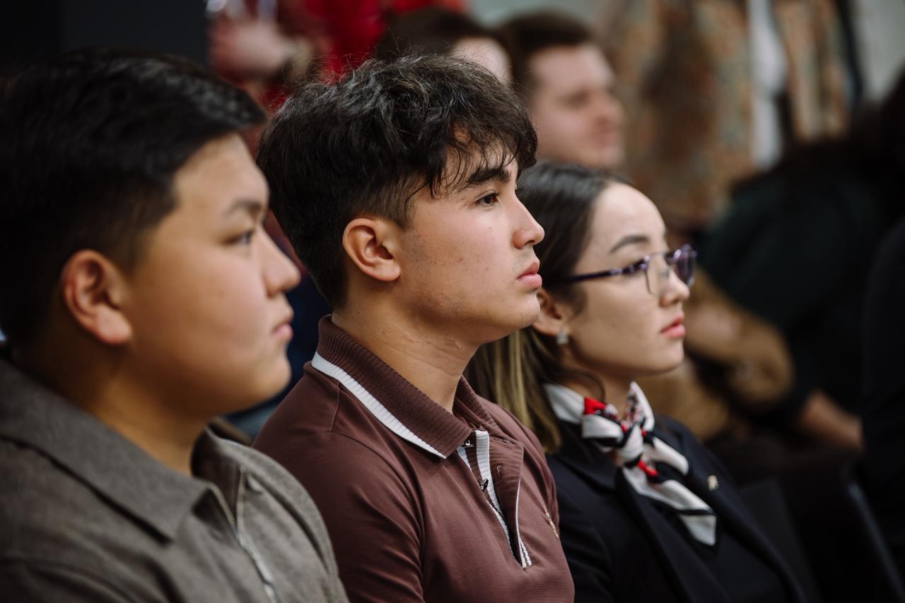 Жетістікке жол: Павлодар облысының оқушысы халықаралық аренада ел намысын қорғады