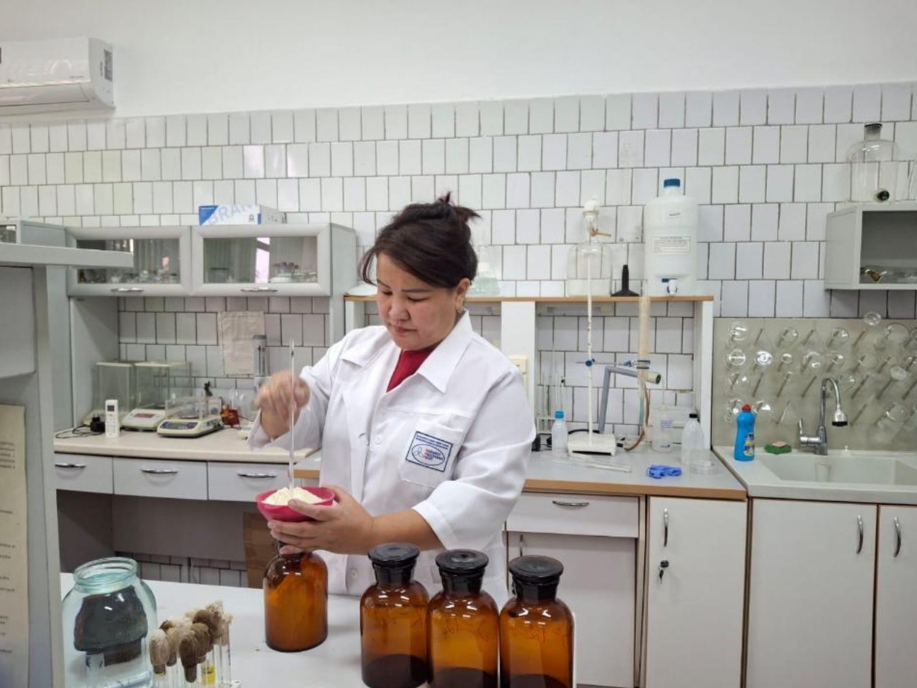 Ғалымдар мал шаруашылығындағы шығындарды азайту үшін жаңа буын құрама жемдерін әзірлеуде