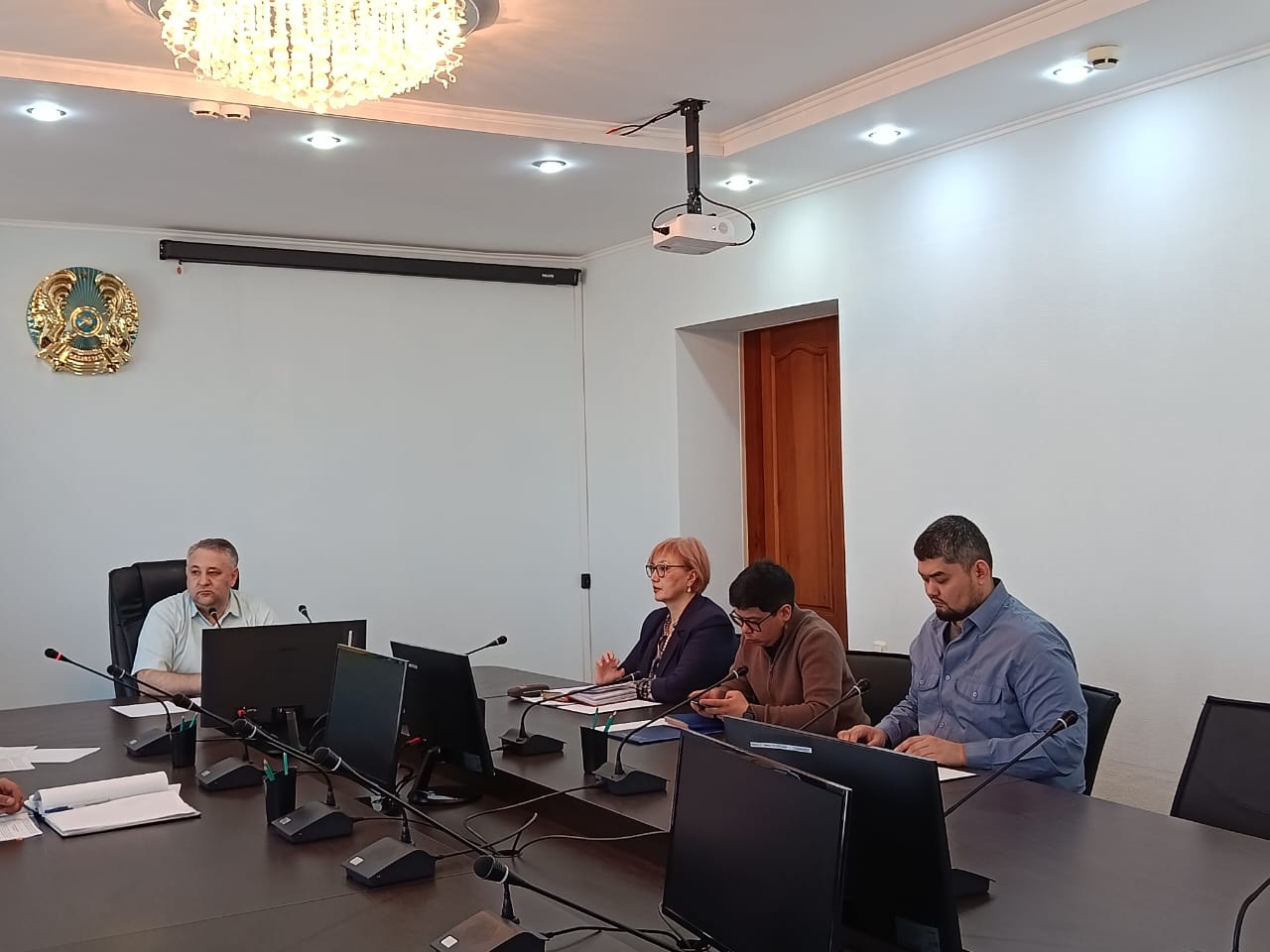 Сессиясы туралы хабарландыру