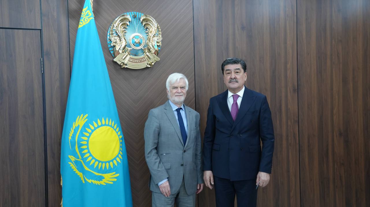 RES-2026 аясында Қазақстан Республикасы Экология және табиғи ресурстар министрі Е. Нысанбаевтың Климаттың өзгеруі жөніндегі үкіметаралық сарапшылар тобының (IPCC) төрағасы Джим Скеамен екіжақты кездесуі өтті