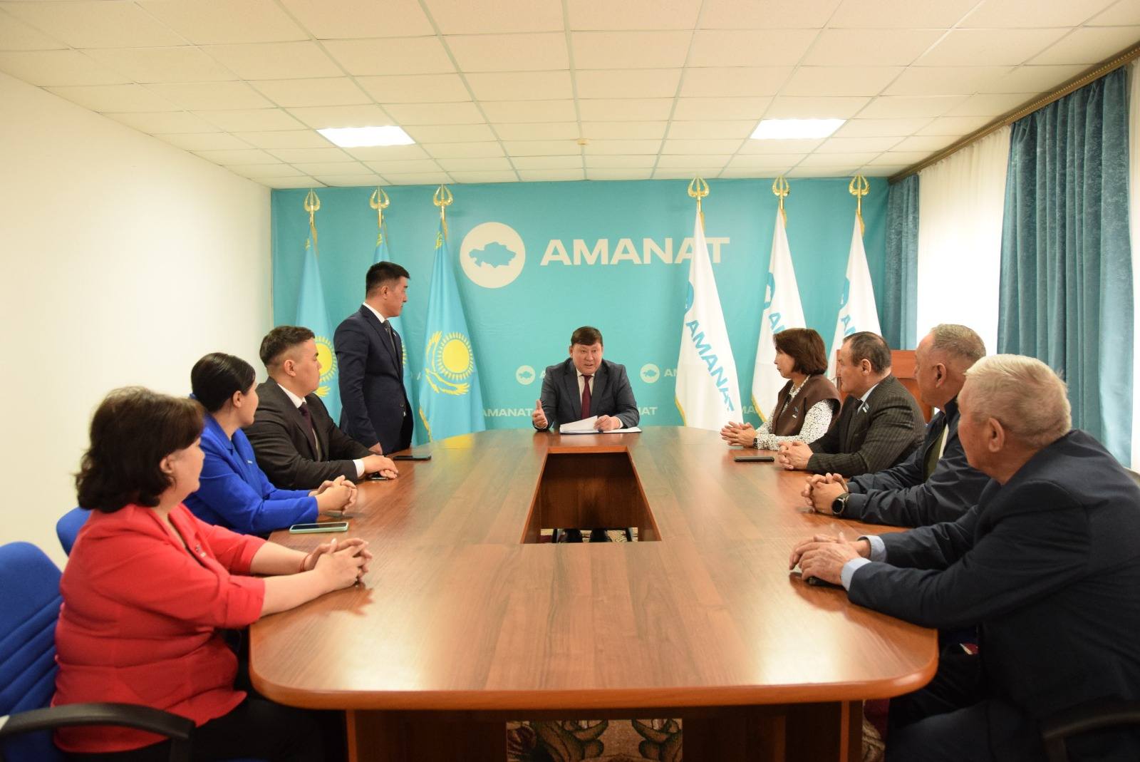 Партиялық жұмысты нығайту қадамы