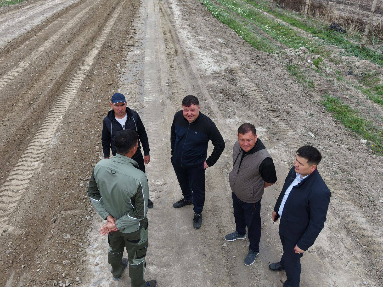 ЖАУШЫҚҰМ–ҚАЛҒАНСЫР ЕЛДІМЕКЕНДЕРІНІҢ АРАСЫН ЖАЛҒАЙТЫН ЖАҢА ЖОЛДЫҢ ҚҰРЫЛЫСЫ БАСТАЛДЫ