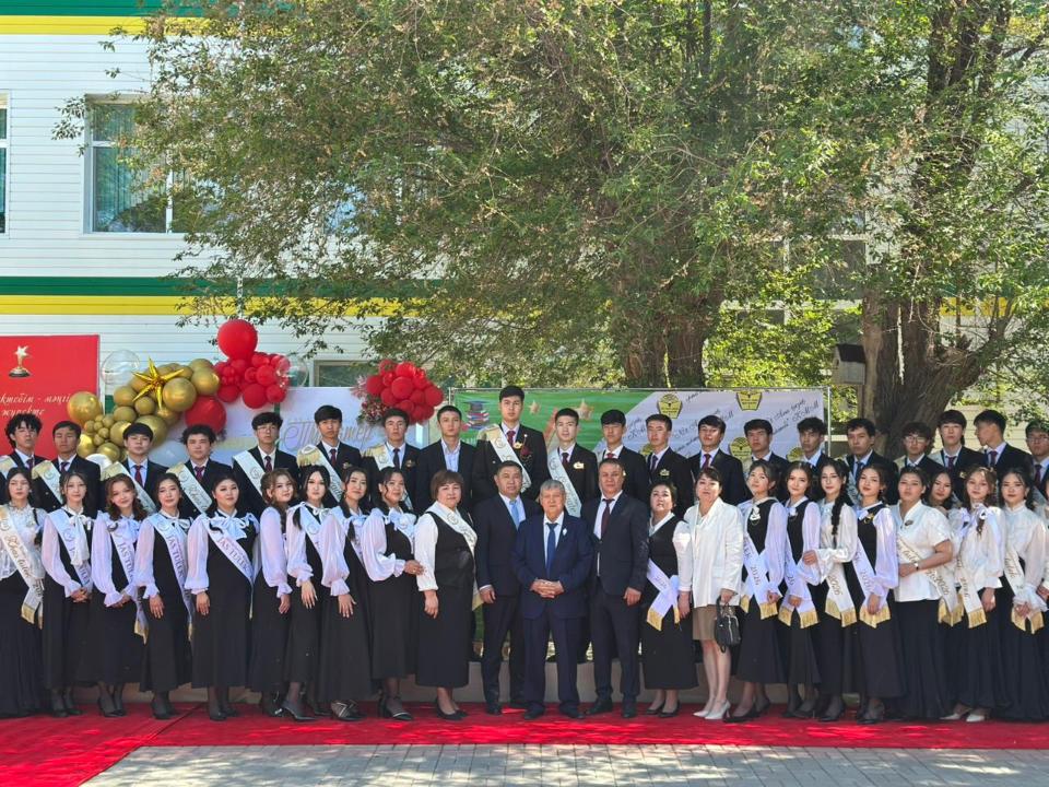 Алға ауданында «Соңғы қоңырау» салтанатты шарасы өтті